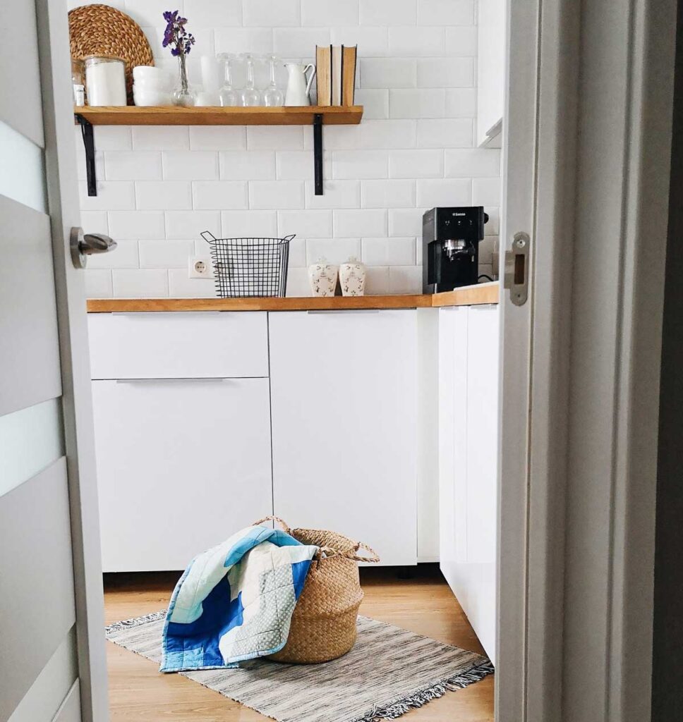 Votre-installateur-cuisine-installation-armoire